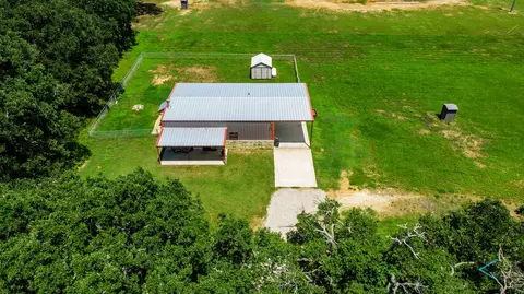 9550 County Road 2813, Eustace, TX 75124 photo 3