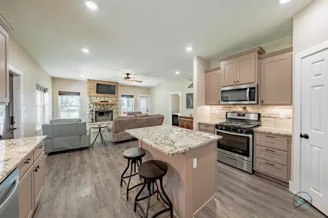 9550 County Road 2813, Eustace, TX 75124 photo 8