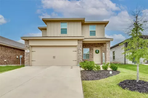 1063 Old Oaks Dr, Forney, TX 75126