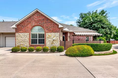 3301 Rosemeade Dr #2413, Fort Worth, TX 76116