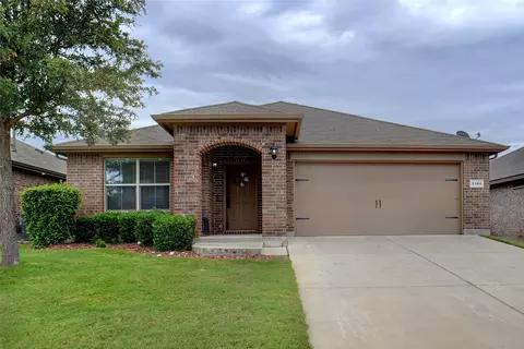 5168 Grayson Ridge Dr, Fort Worth, TX 76179