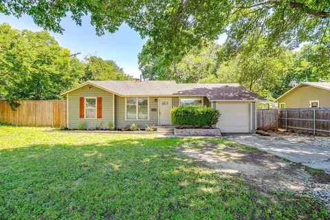 7401 Garza Ave, Fort Worth, TX 76116