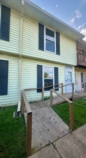 2138 Airline Dr #103, Bossier City, LA 71111