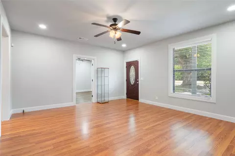500 E Gandy St, Denison, TX 75021 photo 7