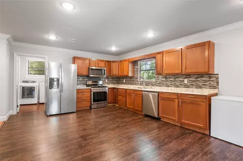 500 E Gandy St, Denison, TX 75021 photo 10