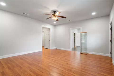 500 E Gandy St, Denison, TX 75021 photo 8