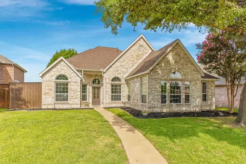 5106 Southport Dr, Rowlett, TX 75088