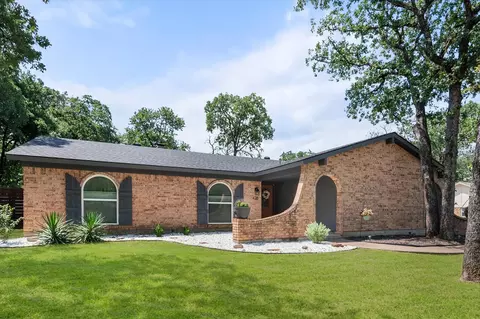 420 Brian Dr, Keller, TX 76248
