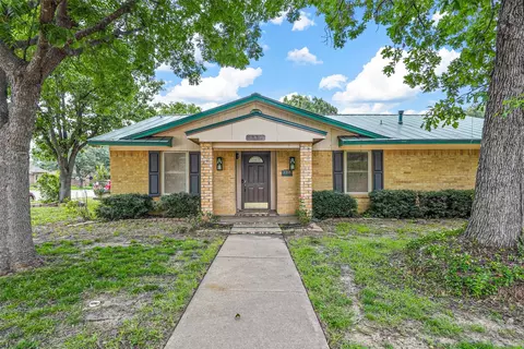 3308 Old Orchard Ln, Denton, TX 76209