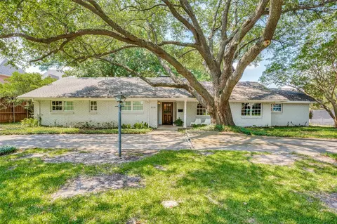 4114 Cedarbrush Dr, Dallas, TX 75229