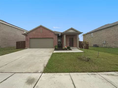 6533 Trident Ct, Fort Worth, TX 76179