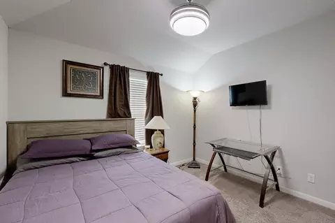 Bedroom - 4016 Bear Brook Dr, Lancaster, TX 75146 photo 6 of 7