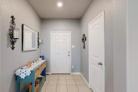 Entry Way - 4016 Bear Brook Dr, Lancaster, TX 75146 photo 1 of 1
