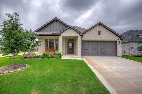 305 Ember Cir, Waxahachie, TX 75165
