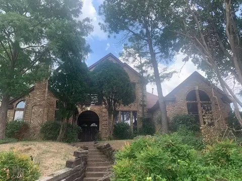 2800 Sausalito Dr, Carrollton, TX 75007