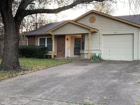 117 Quebec Cir, Glenn Heights, TX 75154