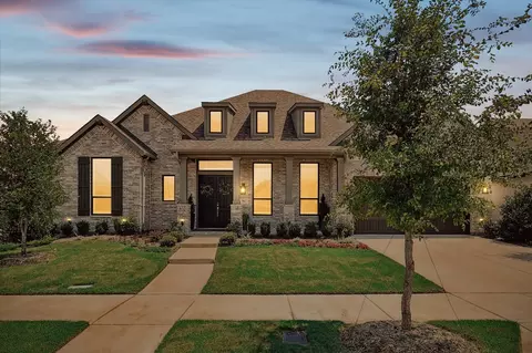 9904 Boulder Point Rd, Oak Point, TX 75068