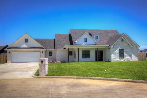 2139 Heath St, Sulphur Springs, TX 75482