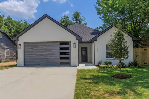 124 Cottonwood St, Fort Worth, TX 76111
