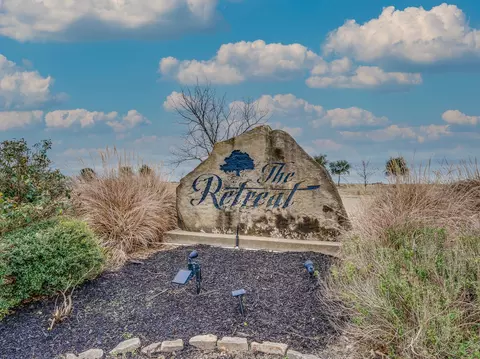 8717 Fullerton Cir, Cleburne, TX 76033