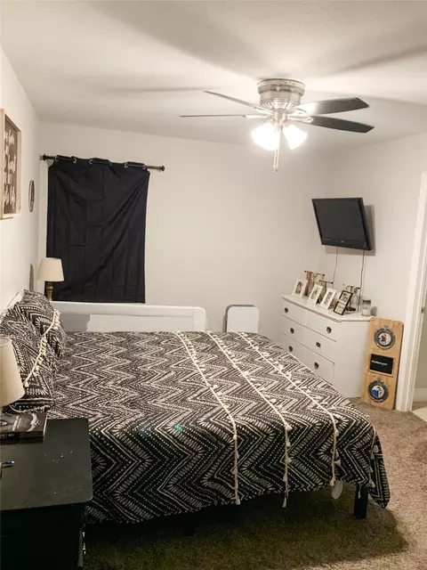 Bedroom - 208 Second St, Valley View, TX 76272 photo 2 of 4