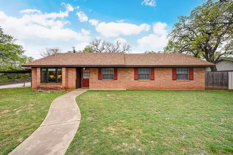 8 Ann Rd, Mineral Wells, TX 76067