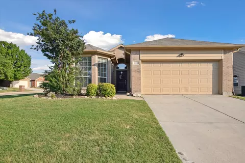 14336 Cedar Post Dr, Haslet, TX 76052