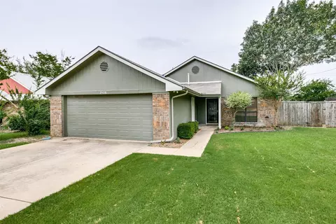 2528 Herring Cir, Sachse, TX 75048