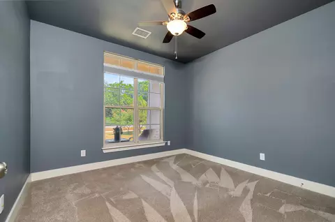 415 E Main St, Pilot Point, TX 76258 photo 18