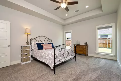 415 E Main St, Pilot Point, TX 76258 photo 29
