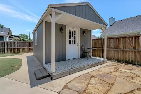 415 E Main St, Pilot Point, TX 76258 photo 39