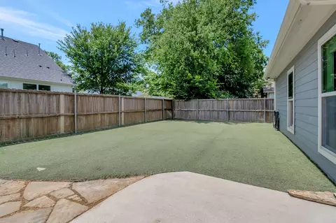 415 E Main St, Pilot Point, TX 76258 photo 36