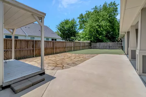 415 E Main St, Pilot Point, TX 76258 photo 33