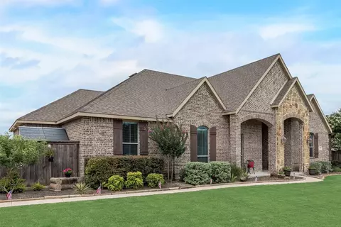 121 Davenport Ln, Waxahachie, TX 75165