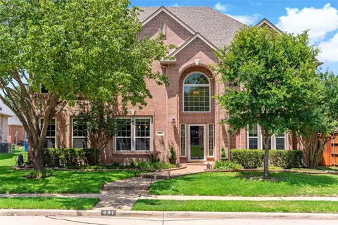 601 Weeping Willow Rd, Garland, TX 75044