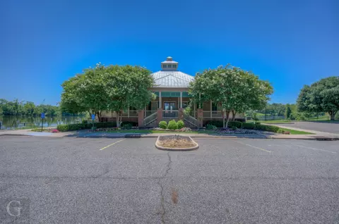 2883 Caribbean Cv, Shreveport, LA 71105