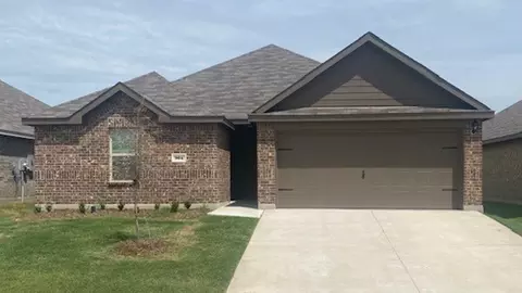 904 Tuxford Ln, Ennis, TX 75119