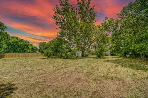 500 W Pecan St, Aubrey, TX 76227