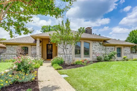 6139 La Cosa Dr, Dallas, TX 75248