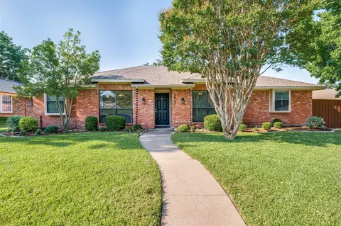 2612 Timberleaf Dr, Carrollton, TX 75006