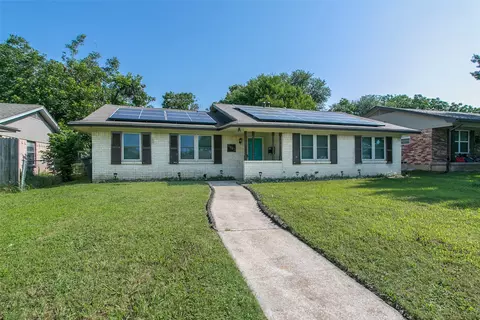 8943 Undercliff Dr, Dallas, TX 75217