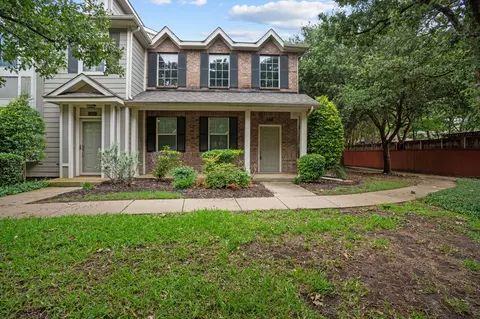 2611 Durango Ridge Dr, Bedford, TX 76021
