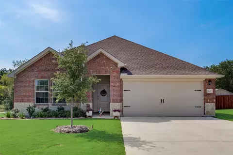1617 Knoll Crest Dr, Kaufman, TX 75142