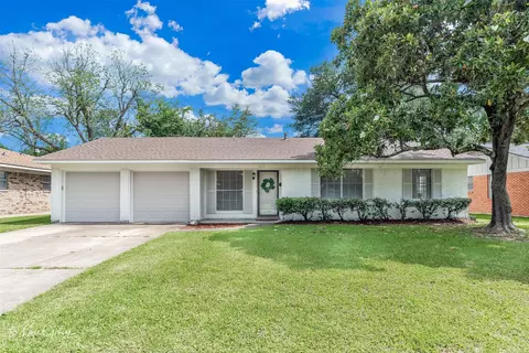 227 Johnnie Dr, Shreveport, LA 71115