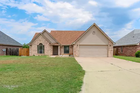 7909 Tuscany Dr, Abilene, TX 79606