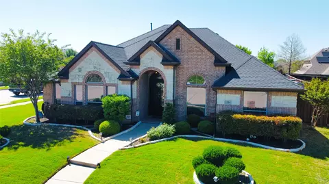 1504 Sunflower Cir, Carrollton, TX 75007