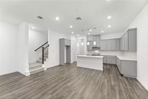 6430 Baritone Ct, Sachse, TX 75048