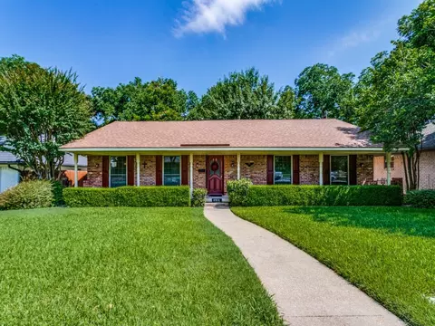 4919 Ashbrook Rd, Dallas, TX 75227