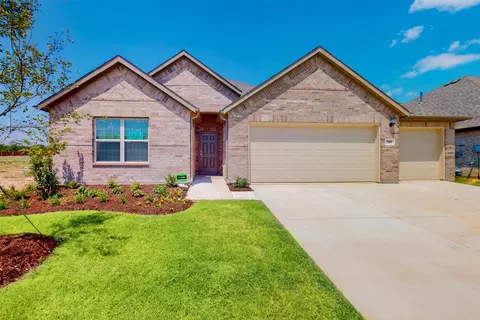 709 Parkside Dr, Justin, TX 76247