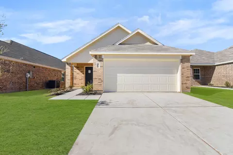 1504 Acts Ln, Ennis, TX 75119